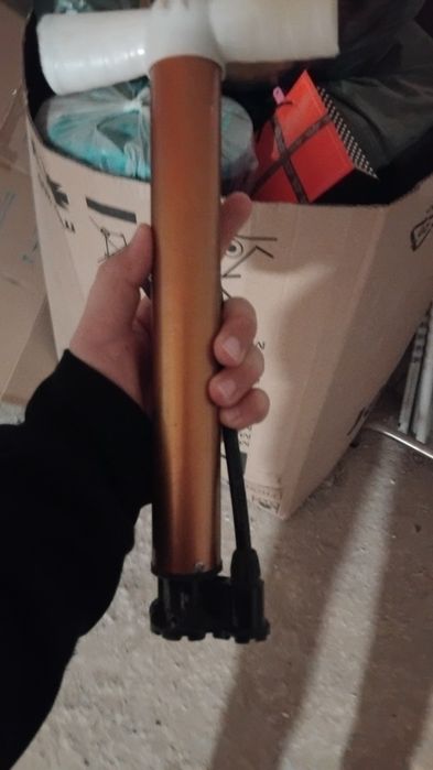 Есть ишо фанарик и всио