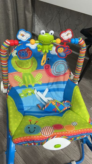 Продам детский шезлонг! б/у