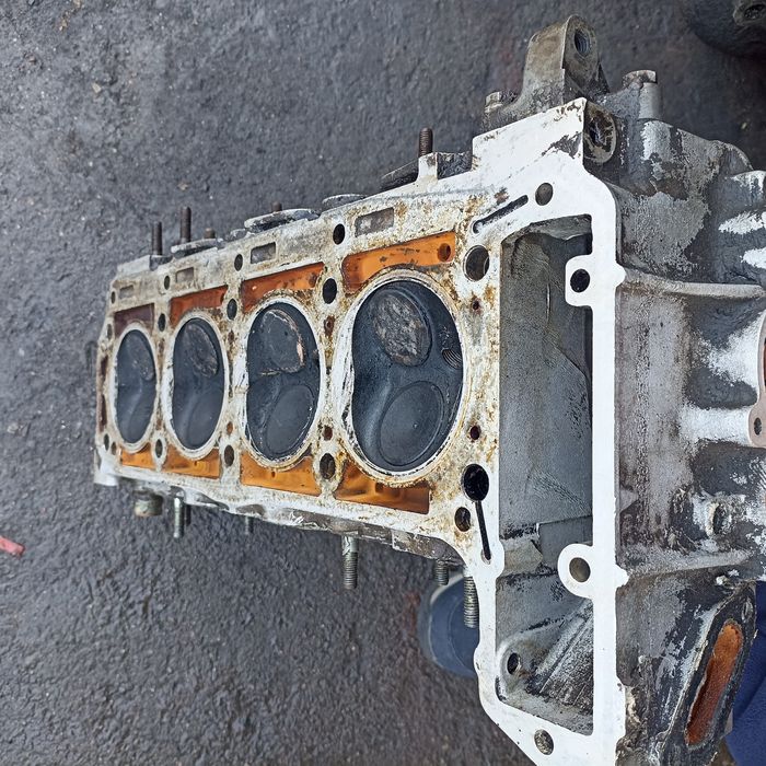 Головка Мерс 124,190 М102