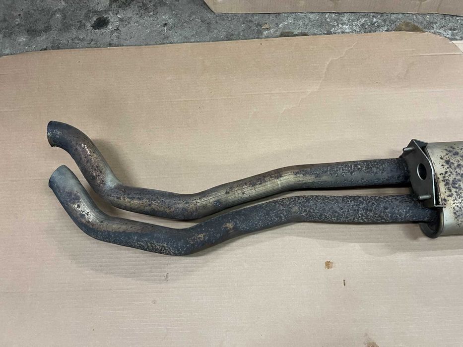 Средна част от генерацията за BMW E46 330i