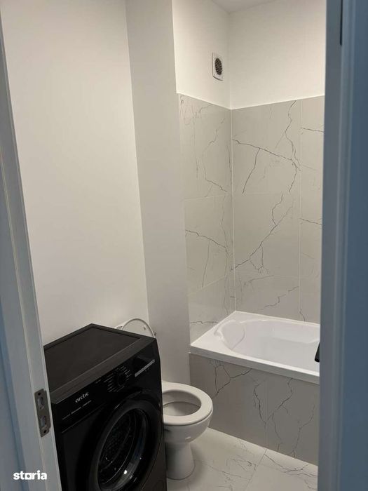 Apartament cu 2 camere, balcon și lift în Militari