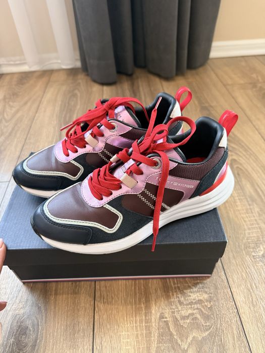Кецове Tommy Hilfiger