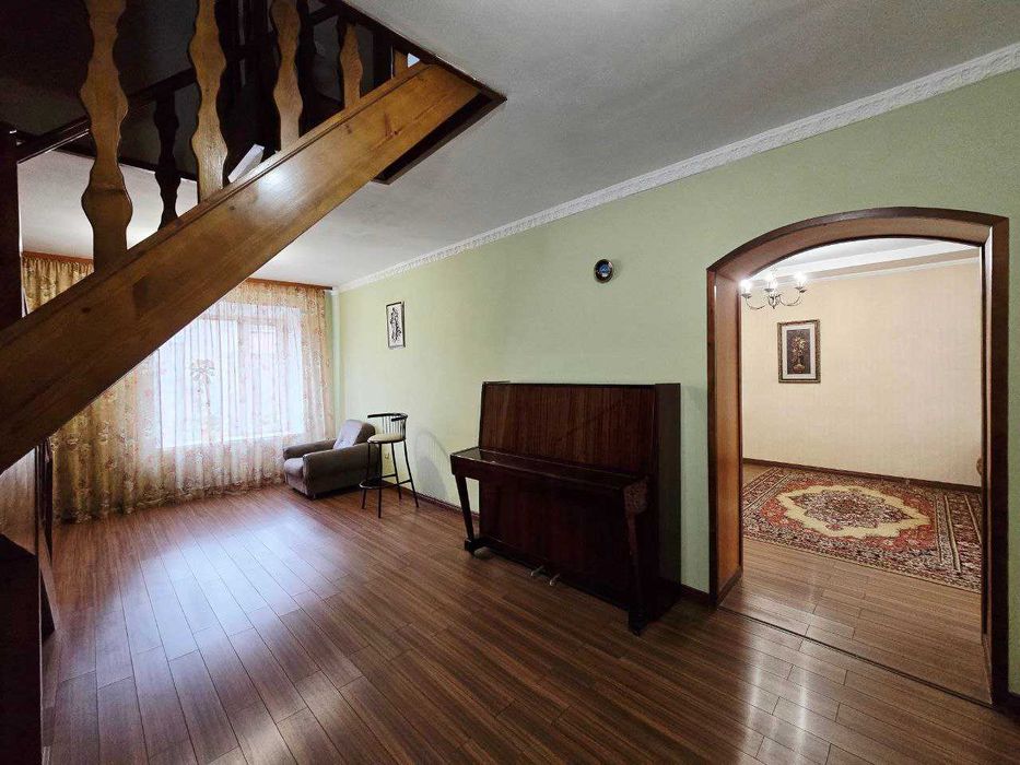 **Продам дом в Отрадном первая линия