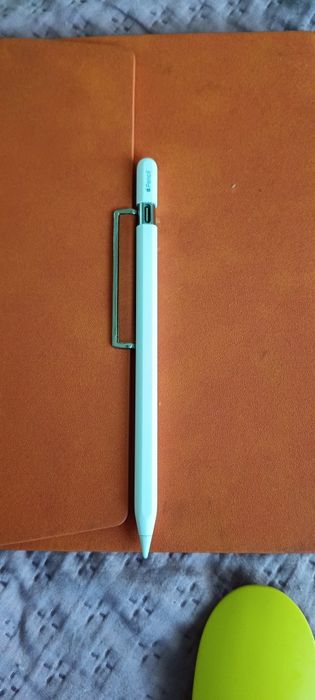 Apple pencil usb c