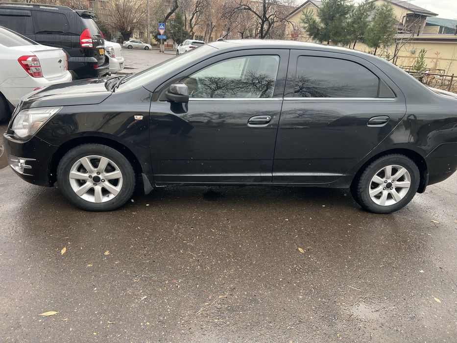 Cobolt 2013 yil 350 ming yurgan 7300$