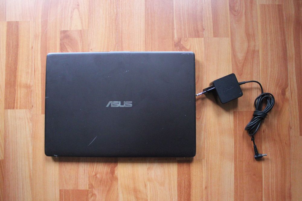 Ultrabook Asus vivobook X430Fa i7-8565U/8GB/256Nvme/Win11