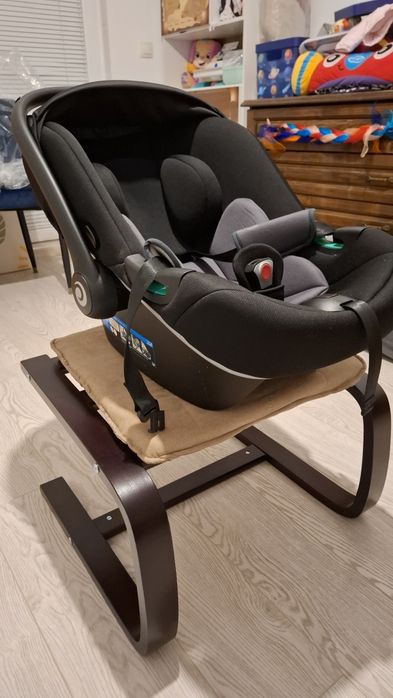Бебешка кошница за кола Tutis i-size + isofix база