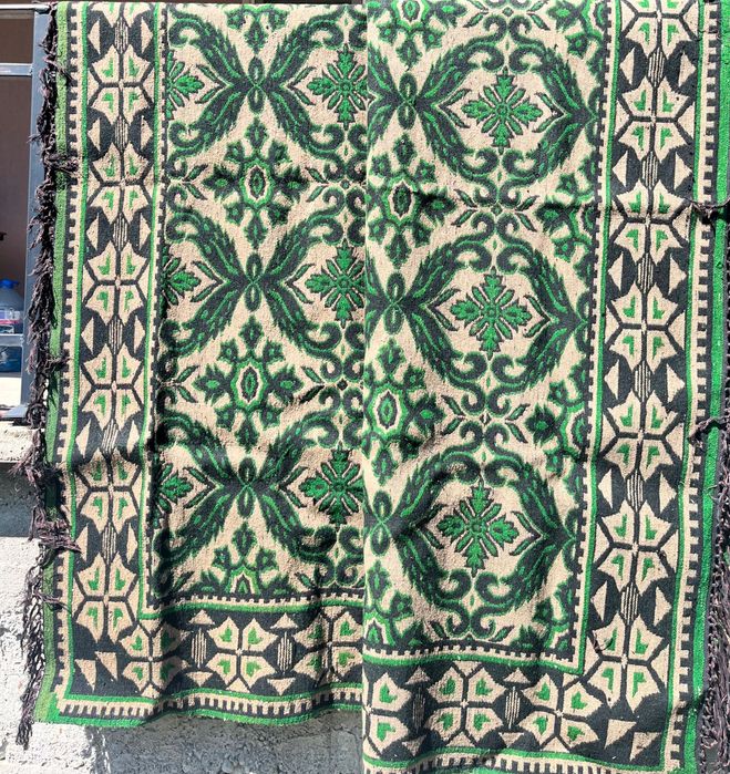 Ръчно тъкани килими (автентични)