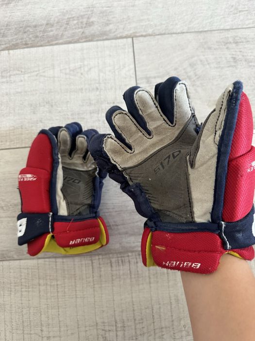 Краги хоккейнные BAUER