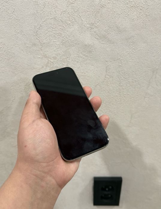 Айфон 15 про с коробкой