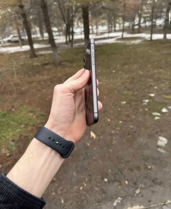 IPhone 11 128 гб