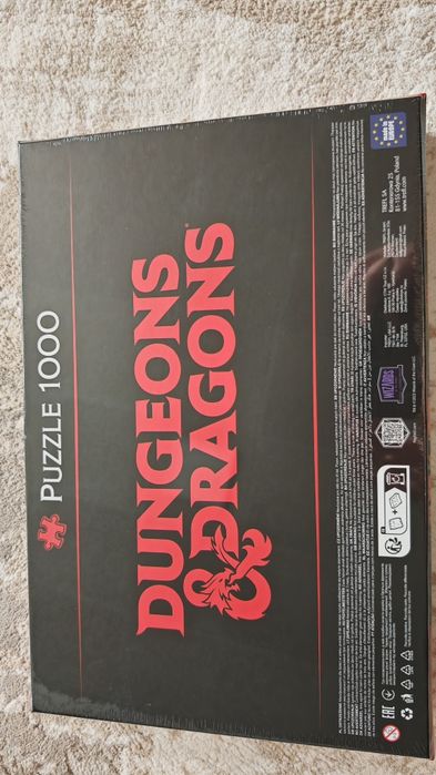 Puzzle 2000 și 1000 pcs trefl puzzle + Dungeons Dragons
