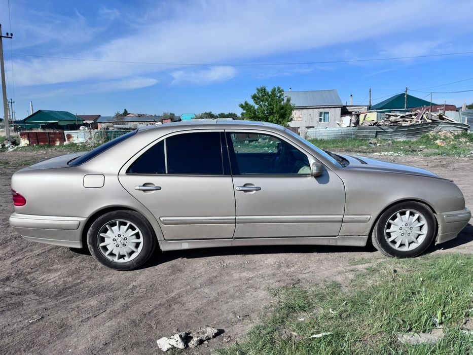 Продаю Mercedes-benz W210 E320