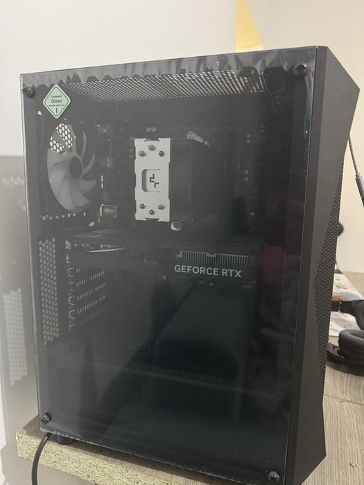 Игровой компьютер  в отличном состоянии.