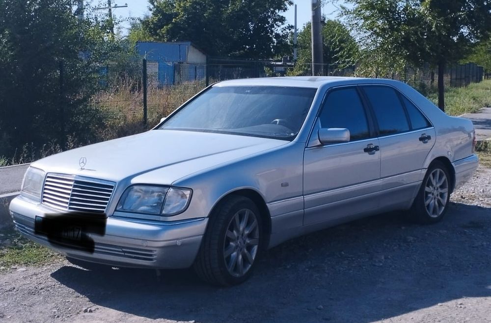 Mersedes bens 140S- класс