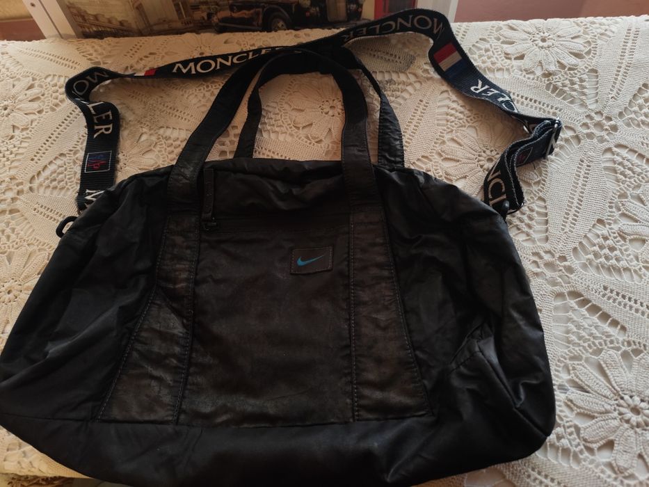 Сакове и раници за път изгодно