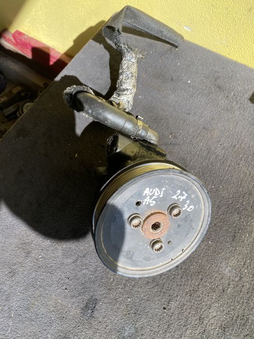 Pompa Servo Audi A5 A4 B8 2.7 TDI 3.0 TDI Pret 300 lei