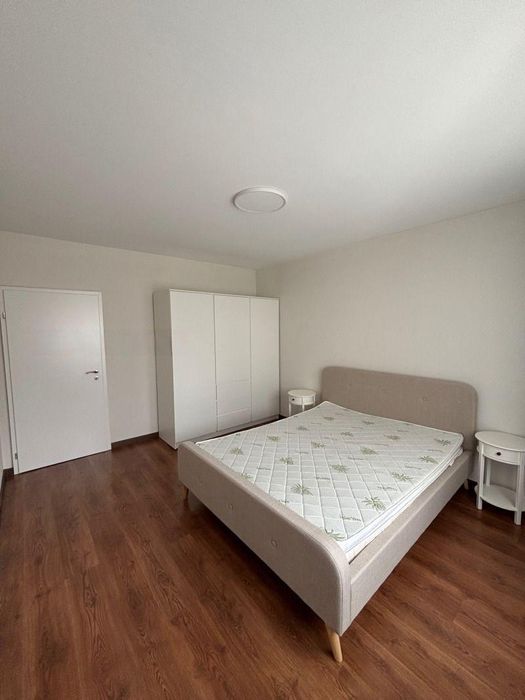 Дава се под наем Тристаен апартамент в София, Света Троица - 90 кв.м за 807.84 € - Снимка #7