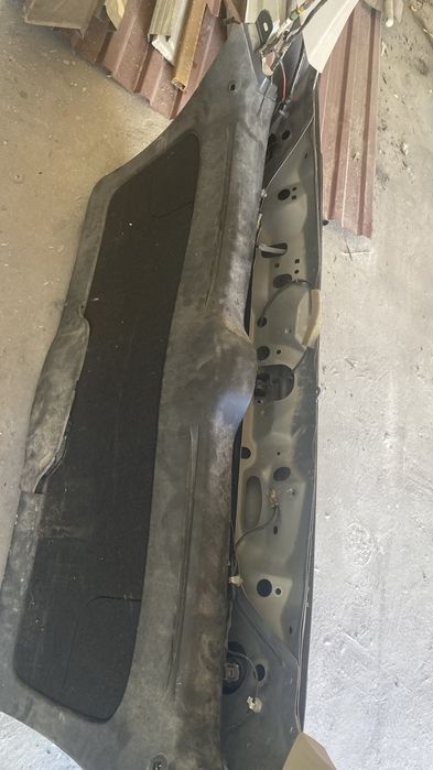 Багажник субару целиком