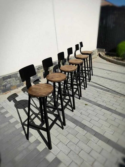 Scaun de bar din fier, blat rotund lemn-stil industrial