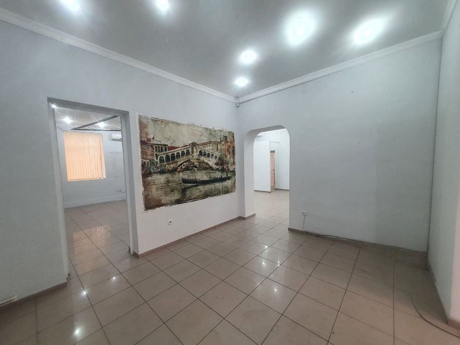 Аренда офиса Новомосковская / Стадион Старт