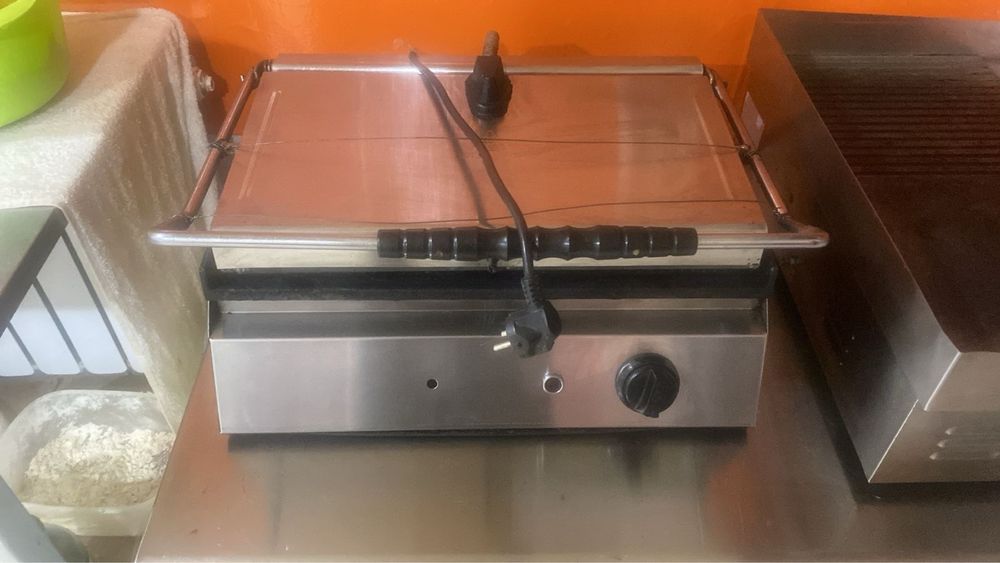 Професиональная грильница