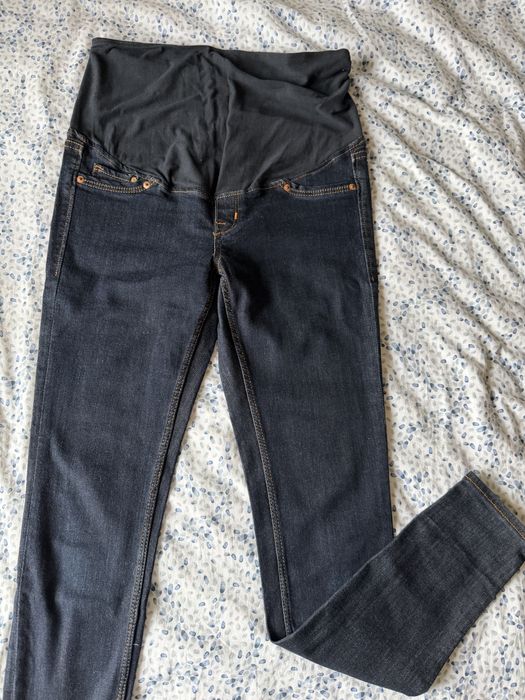 Дънки и дрехи за бременни