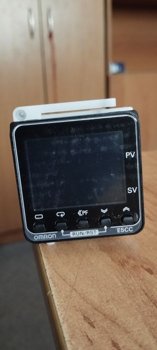 Терморегулятор Omron