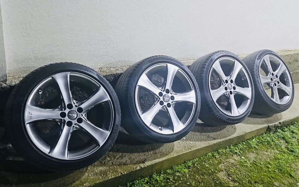 Продается диск+шина на Genesis