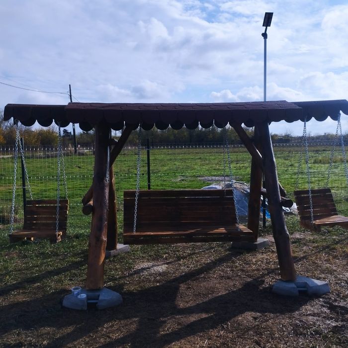 Leagăne rustice mese rustice