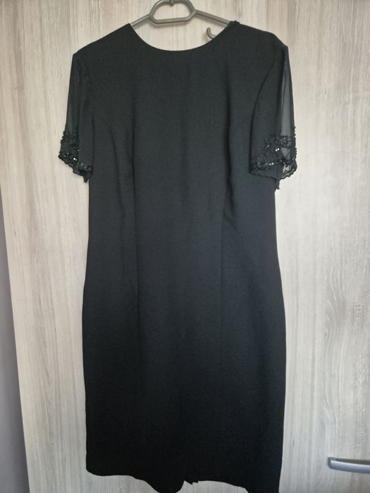 Официални Рокли по 50лв