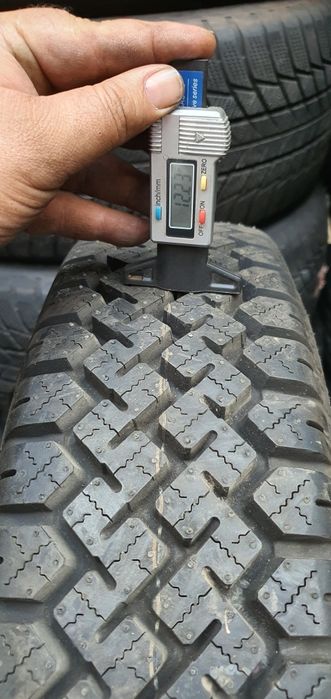 Гуми 4бр  165/ r 14c  - 1бр - 75лв