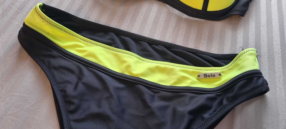 Vand costum de baie 2 piese