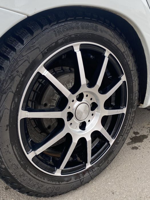 Продам диски с зимней резиной R15