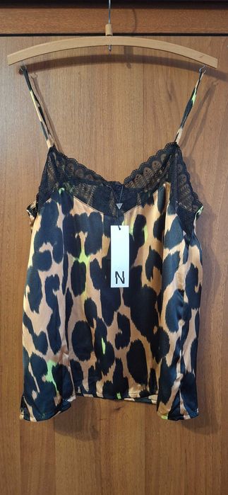 Сатенен дамски топ