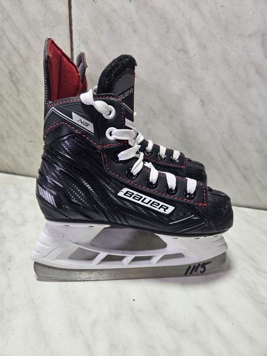Patine 1115 hochei hockey Bauer N5 marime 29  (  19 cm)