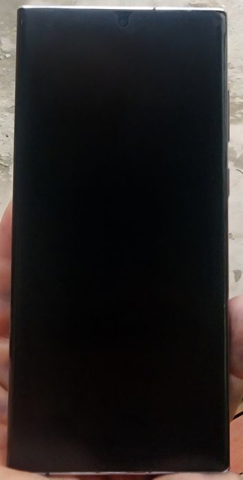 S22 ultra              ...