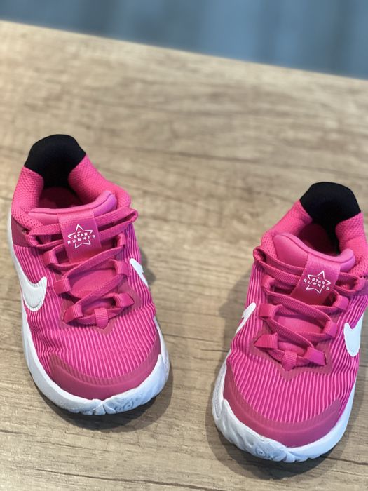 Nike star runner 4, marimea 23.5 ( 13cm )