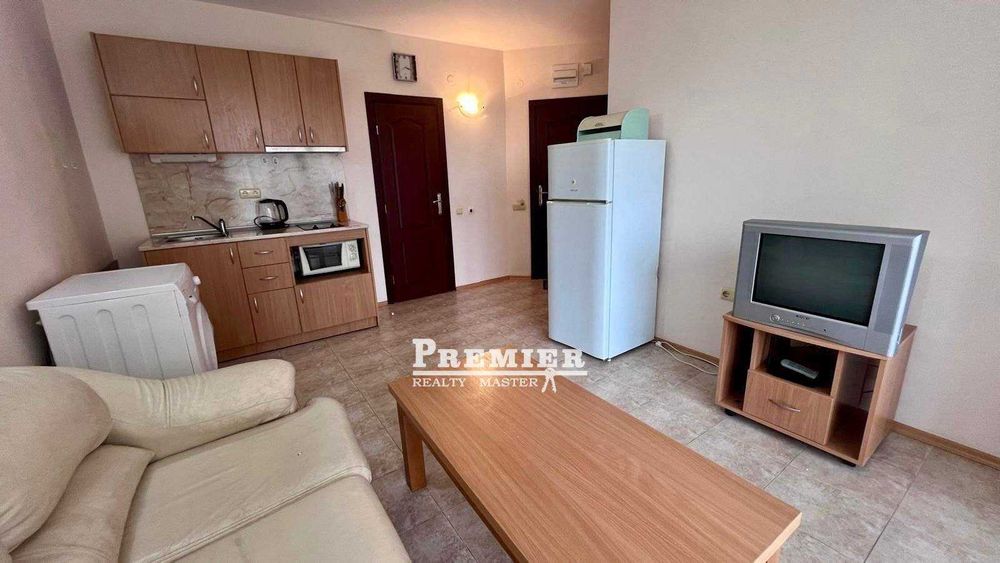 Продава се Двустаен апартамент в к.к. Слънчев бряг - 59 кв.м за 1170 €/кв.м - Снимка #9