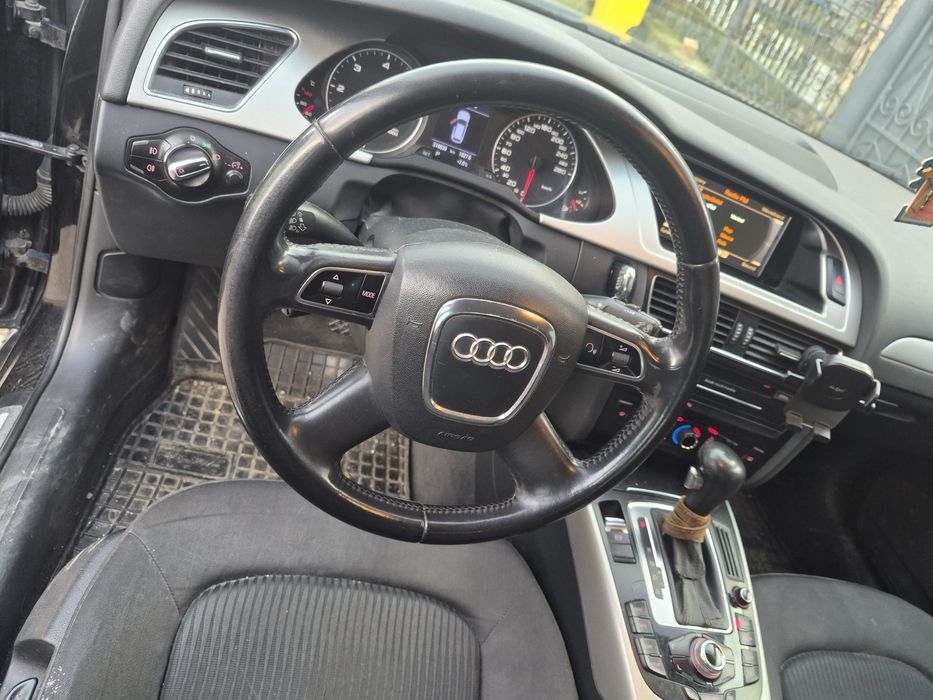 AUDI A4 2010 — imagine 3