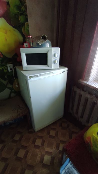 Продам морозильную камеру