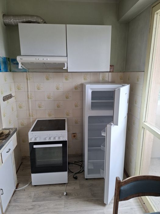 Собственик отдава под наем обзаведен апартамент