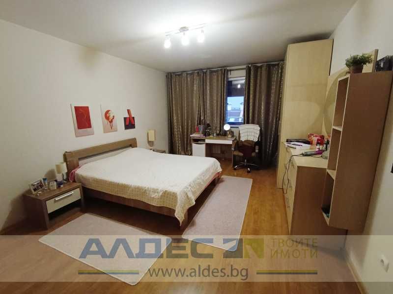Дава се под наем Двустаен апартамент в София, Студентски град - 83 кв.м за 612 € - Снимка #3