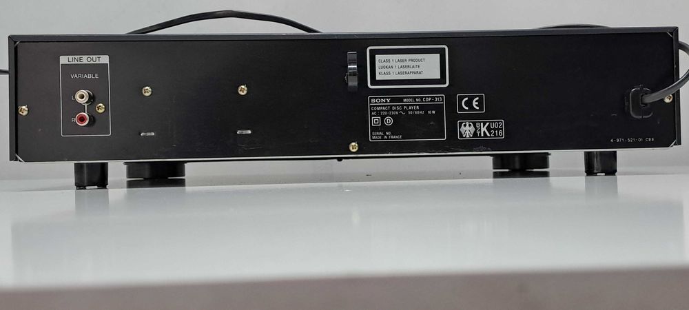 Sony CDP-313 CD High Density Linear Converter Made in France pt Amplificator