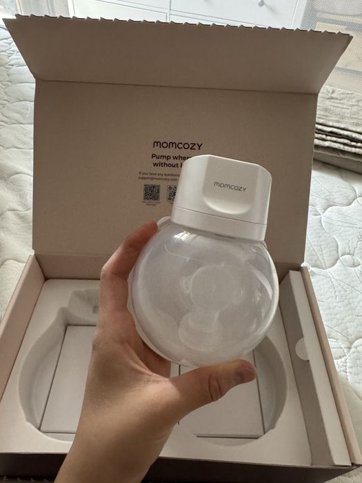 Продам молокоотсос momcozy S12 Pro