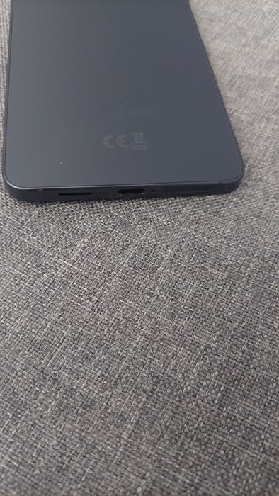 Samsung S25 Edge  12GB  256GB