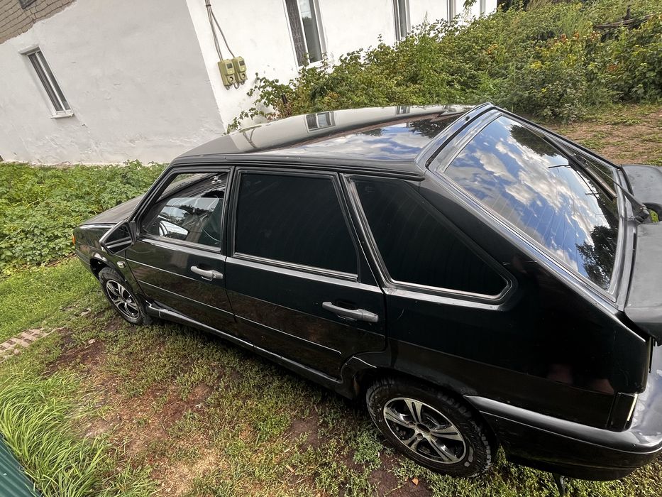 Продам машину ваз 2114