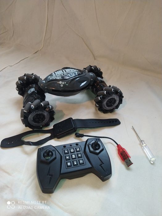 Продам машинку Stunt Car