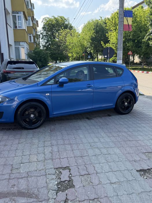 Seat leon 1.9tdi mai multe detali la telefon