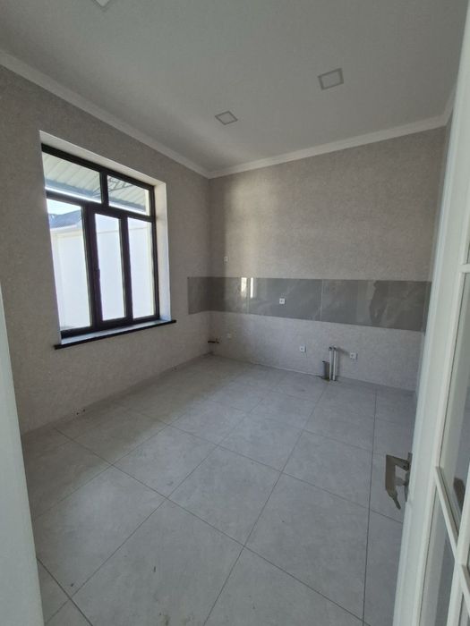 Чортак 2 сотки 4 комнат 80000&